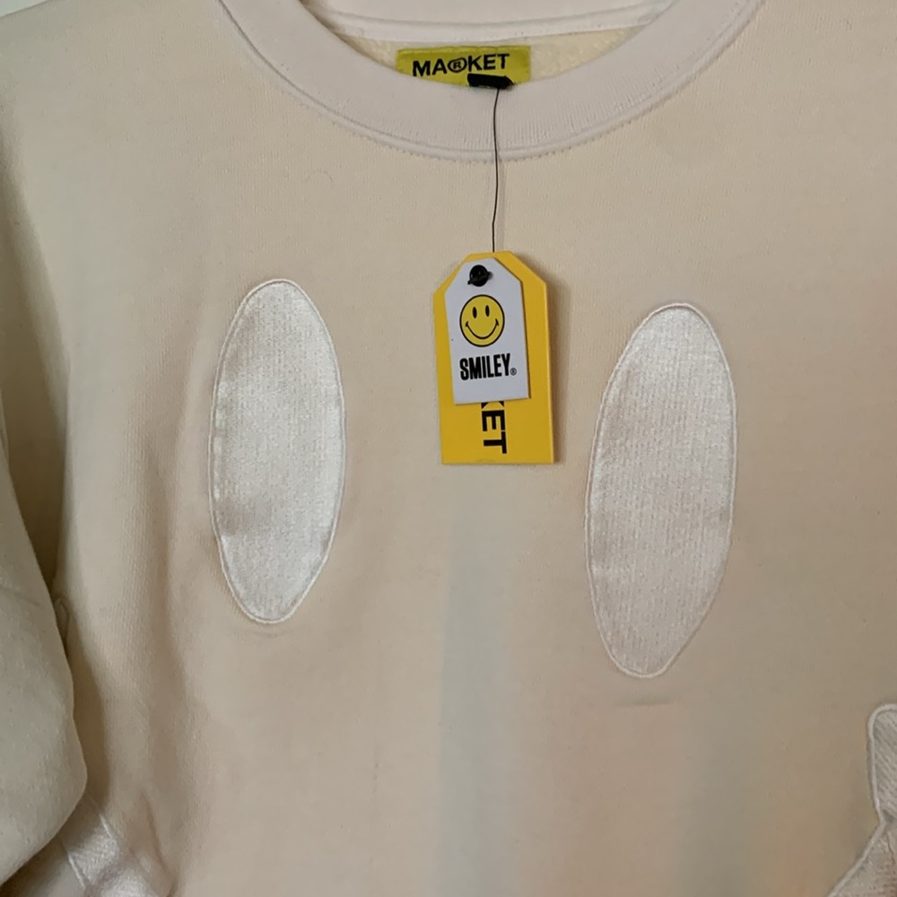 Market Studios X Smiley face cream colored crewneck sweatshirt - Picture 3 of 5